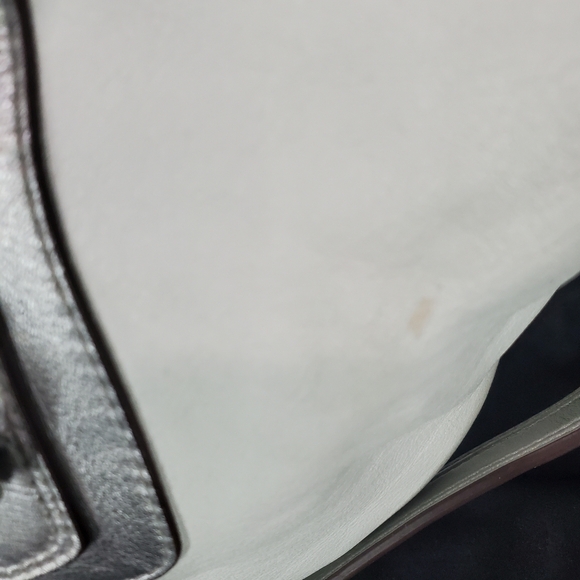 Coach Ashley Satchel - Picture 15 of 16